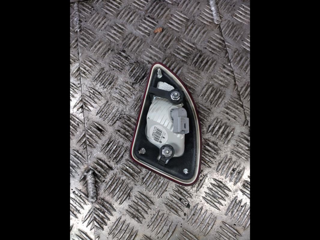 Feu arriere secondaire droit (feux) RENAULT TWINGO 2 PHASE 2  - 1