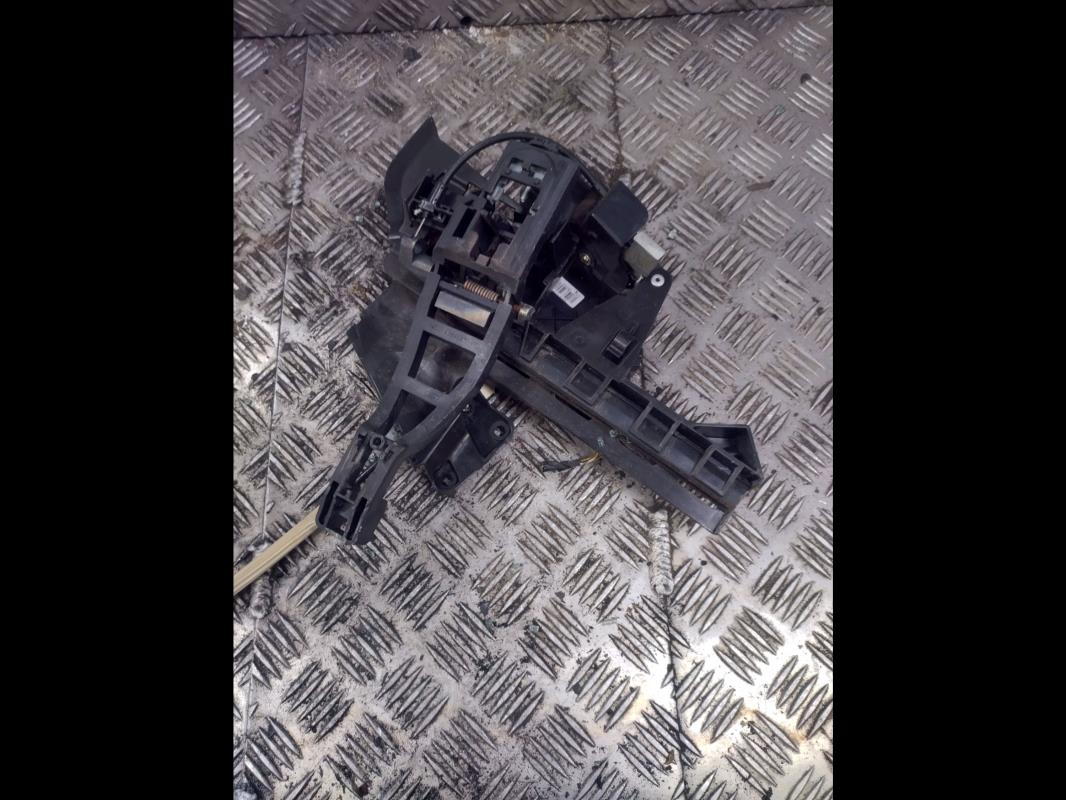 Serrure arriere gauche FORD FOCUS 2 PHASE 1  - 1
