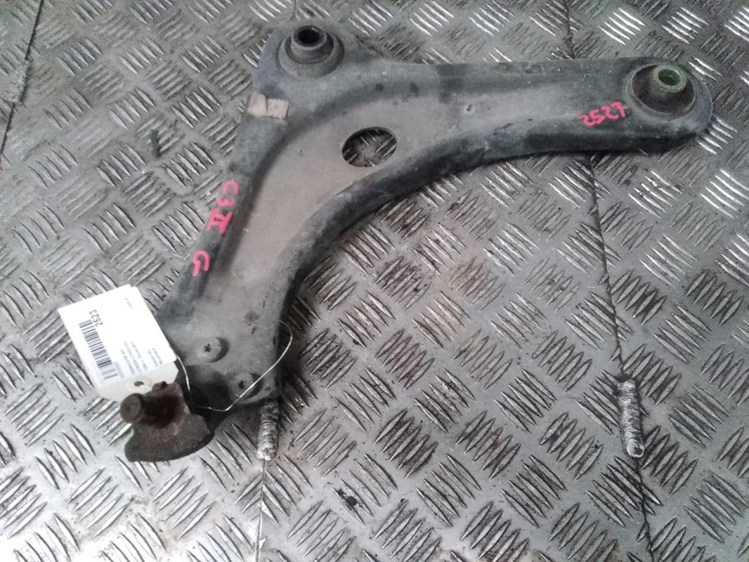 Triangle avant gauche CITROEN C3 2 PHASE 1 Diesel - 1