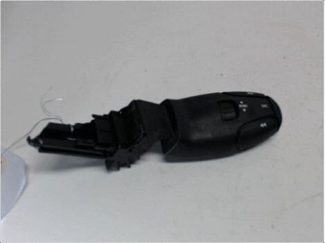 Commande autoradio CITROEN C5 BREAK 2001-2004 Diesel - 1