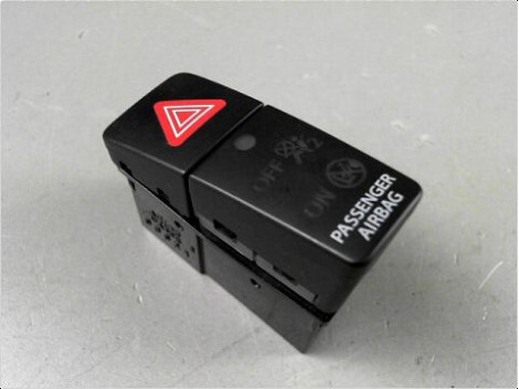 Bouton de warning SUZUKI SX4 S-CROSS II 2013- Diesel - 1