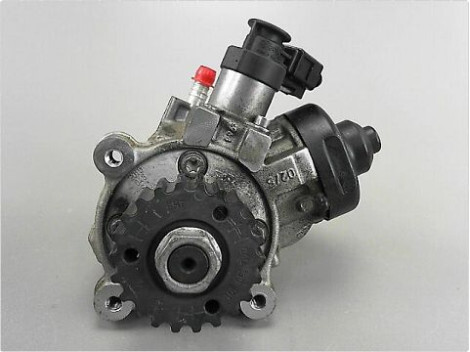 Pompe haute pression AUDI A4 11-16  - 1