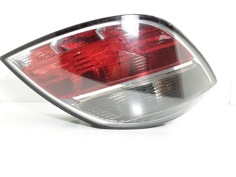 Fanale posteriore principale destro (luci) OPEL ASTRA H BER. Cosmo Diésel - 1