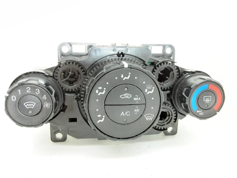 Commande chauffage FORD FIESTA (CCN) Ambiente Diesel - 1