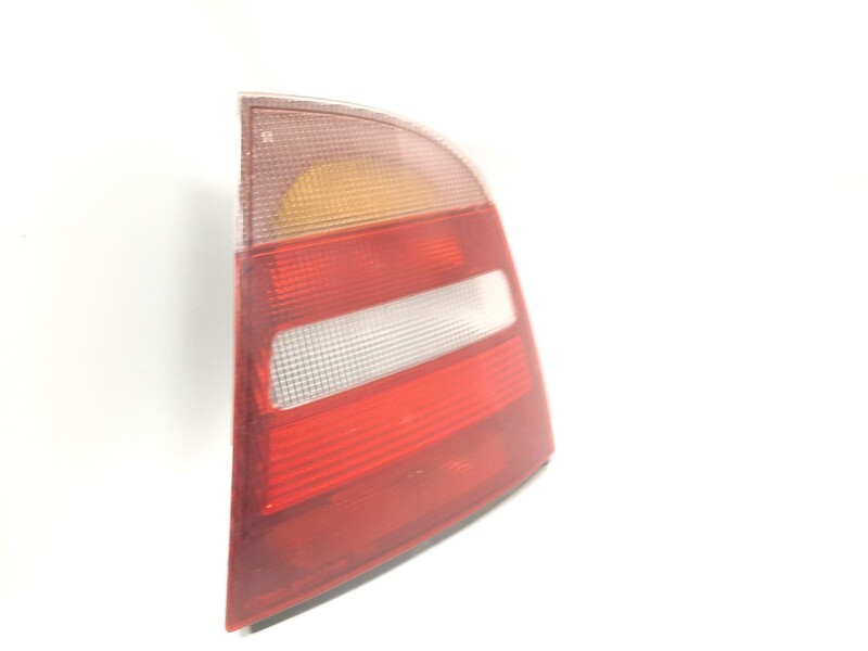 Fanale posteriore principale destro (luci) SKODA OCTAVIA BERLINA (1U2) 1.6 Gasolina - 1