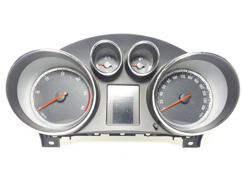 Compteur OPEL INSIGNIA BERLINA Cosmo Diesel - 1