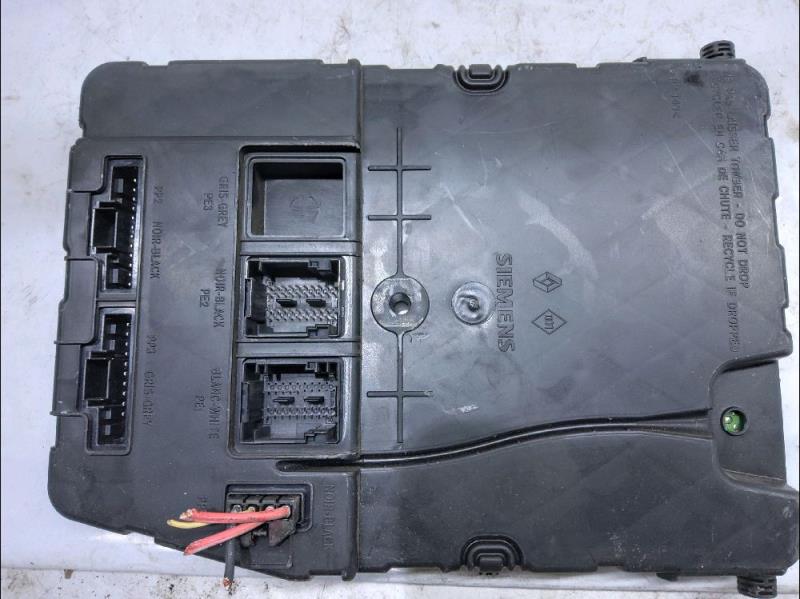 Calculateur RENAULT SCENIC 2  - 1