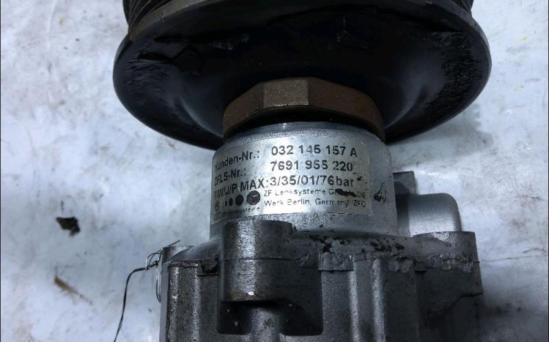 Pompe de direction SEAT IBIZA 3  - 1
