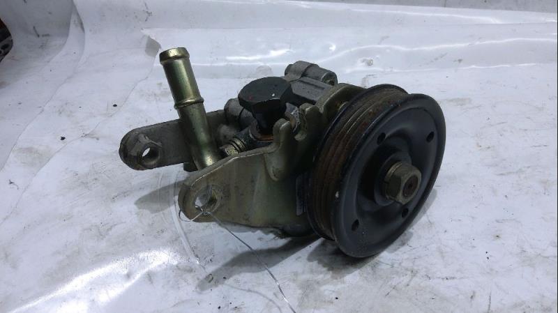 Pompe de direction NISSAN MICRA 2  - 1