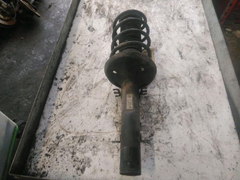 Demi train avant droit VOLKSWAGEN GOLF 4 Diesel - 1