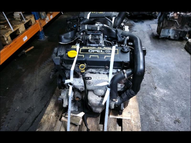 Moteur OPEL CORSA C Diesel - 1