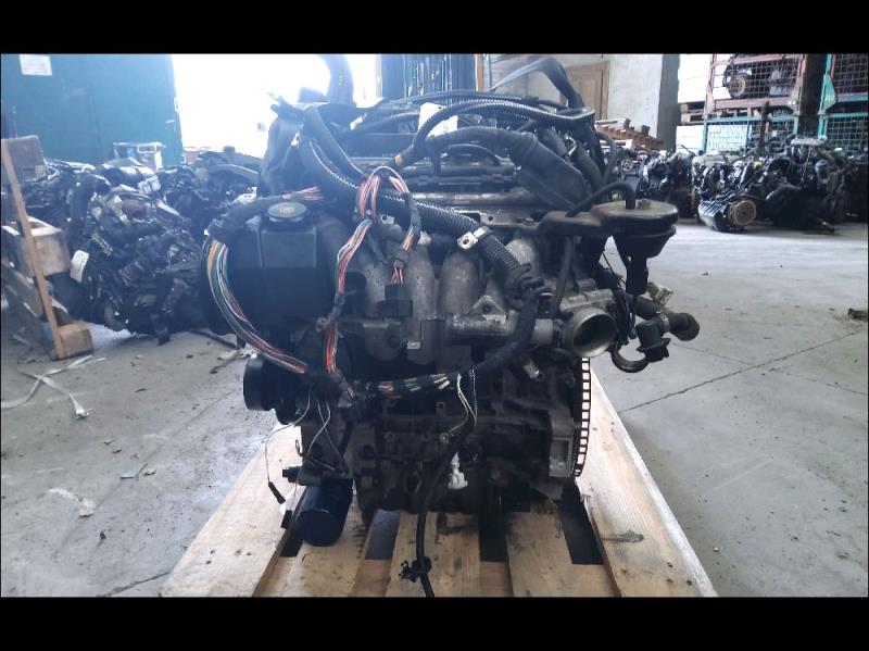 Moteur RENAULT SAFRANE Essence - 1