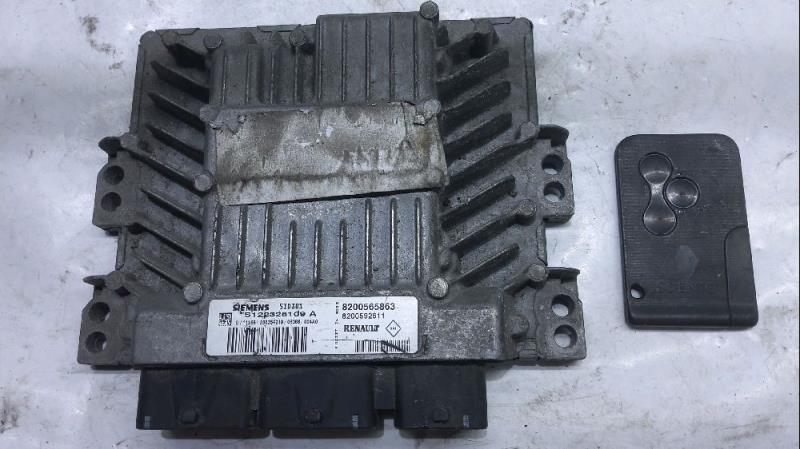Calculateur RENAULT SCENIC 2 Diesel - 1