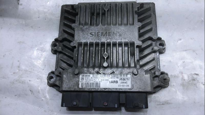 Calculateur FORD FOCUS 2 Diesel - 1