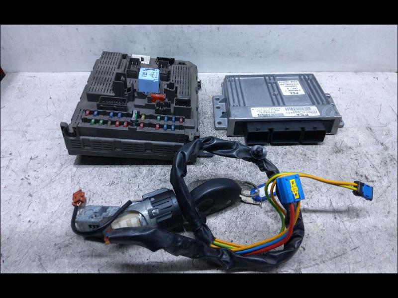Calculateur CITROEN C5 - 1 Essence - 1