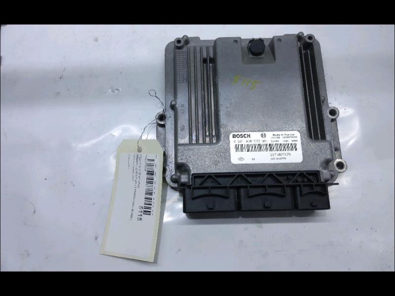 Calculateur RENAULT CLIO 4 Diesel - 1