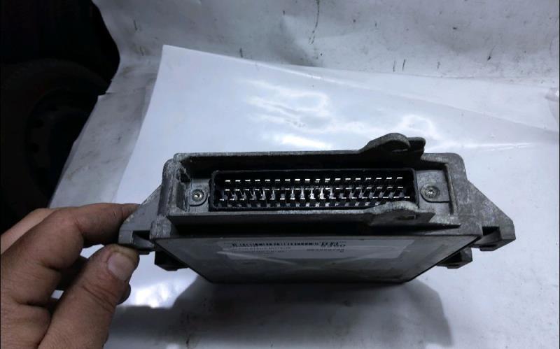 Calculateur PEUGEOT 206 Essence - 1
