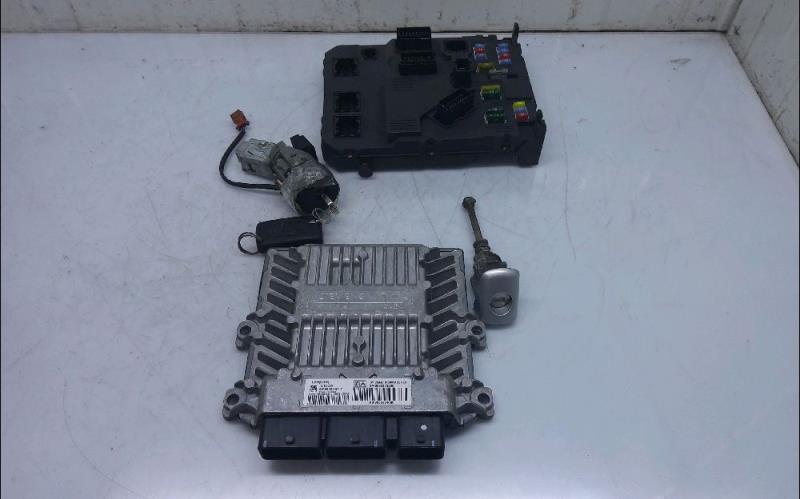 Calculateur PEUGEOT 407 Diesel - 1