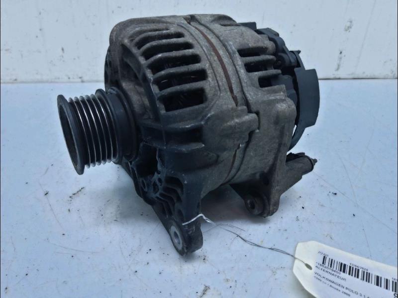 Alternateur VOLKSWAGEN POLO 3 Essence - 1