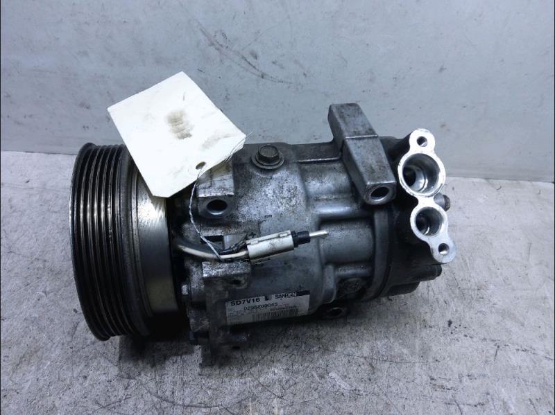 Compresseur clim DACIA DUSTER 1 Diesel - 1