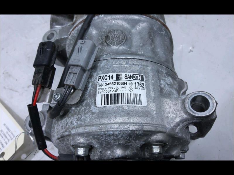 Compresseur clim RENAULT MEGANE 4 Diesel - 1