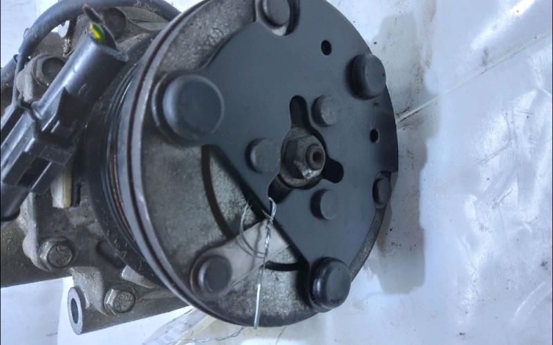 Compresseur clim FORD FIESTA 5 Essence - 1