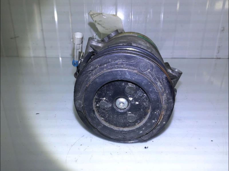 Compresseur clim OPEL MERIVA A Essence - 1