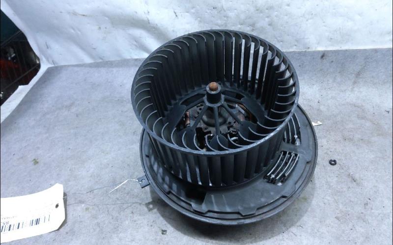 Ventilateur chauffage BMW SERIE 1 E81 Diesel - 1