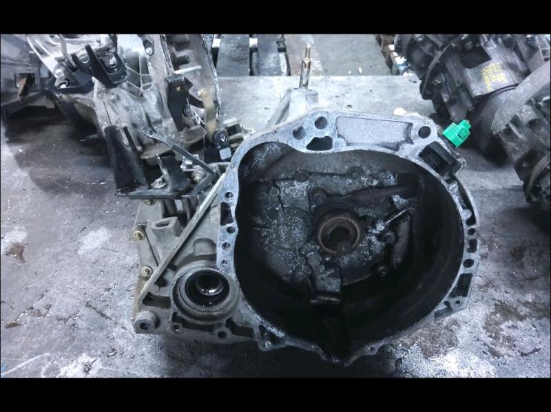 Boite de vitesses NISSAN MICRA 3 Essence - 1