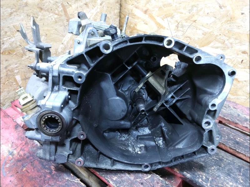 Boite de vitesses PEUGEOT 607 Essence - 1
