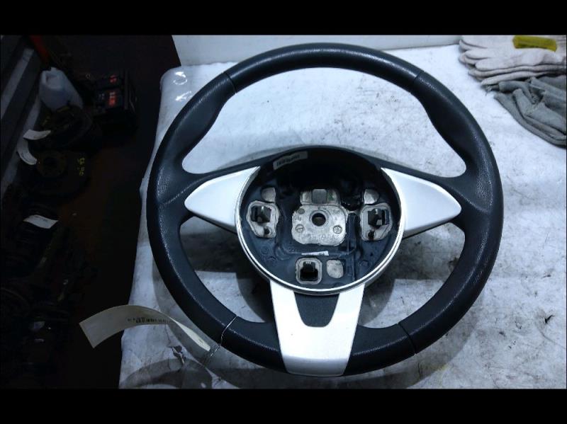 Volant FORD KA 2 Essence - 1