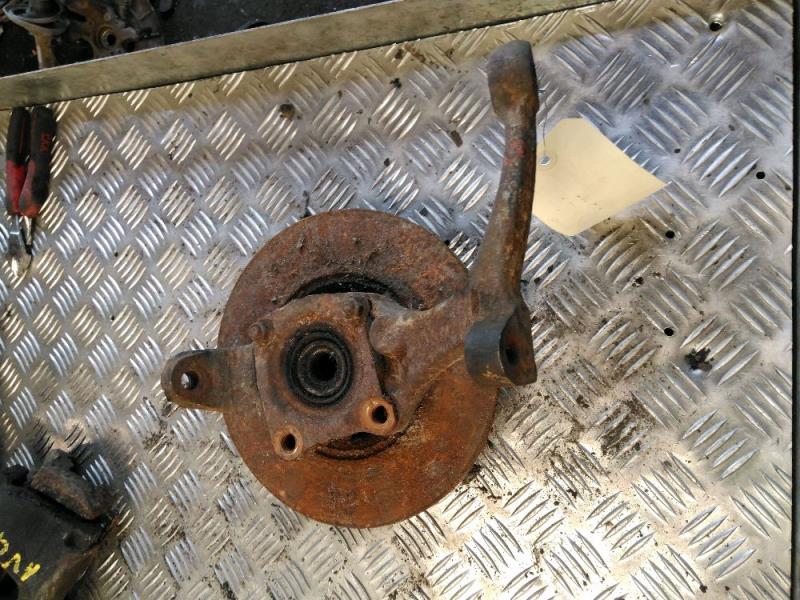 Moyeu avant droit RENAULT R5  - 1