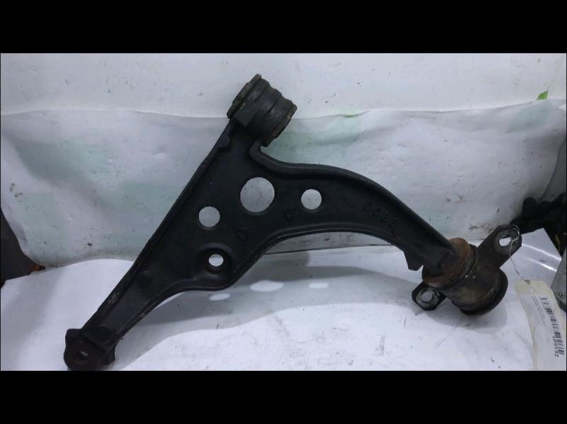 Triangle avant droit RENAULT MASTER 2  - 1