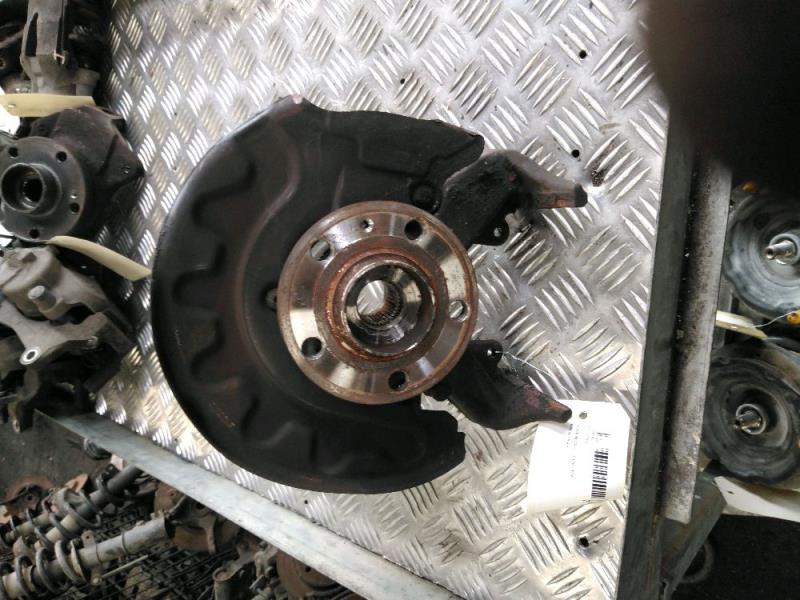Moyeu avant gauche SEAT IBIZA 4 Diesel - 1