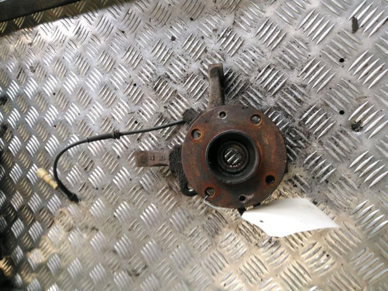 Moyeu avant gauche RENAULT CLIO 2 Diesel - 1
