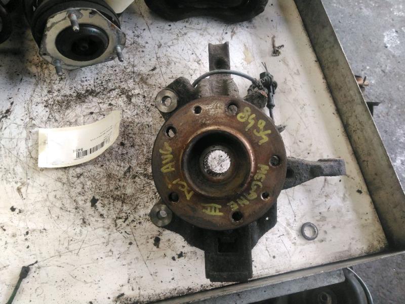Moyeu avant gauche RENAULT MEGANE 3 Diesel - 1
