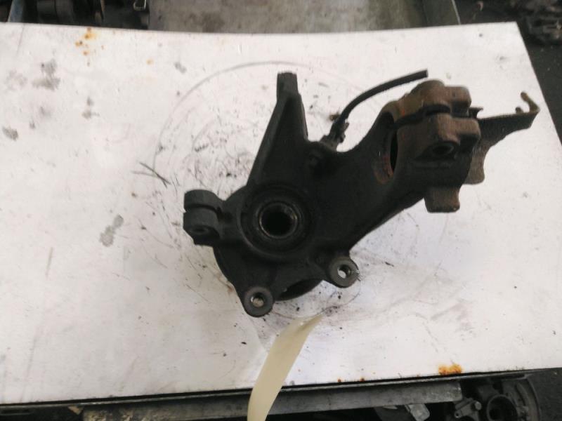 Moyeu avant gauche PEUGEOT 206 Essence - 1