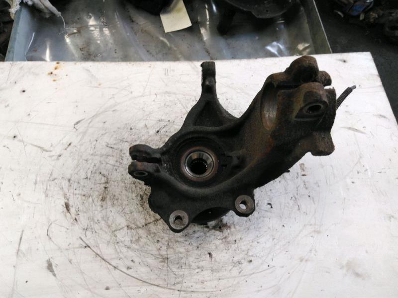 Moyeu avant gauche CITROEN C3 - 1 Essence - 1