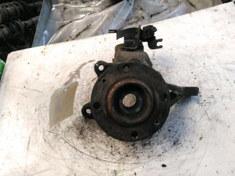 Moyeu avant gauche CITROEN BERLINGO 1 Diesel - 1