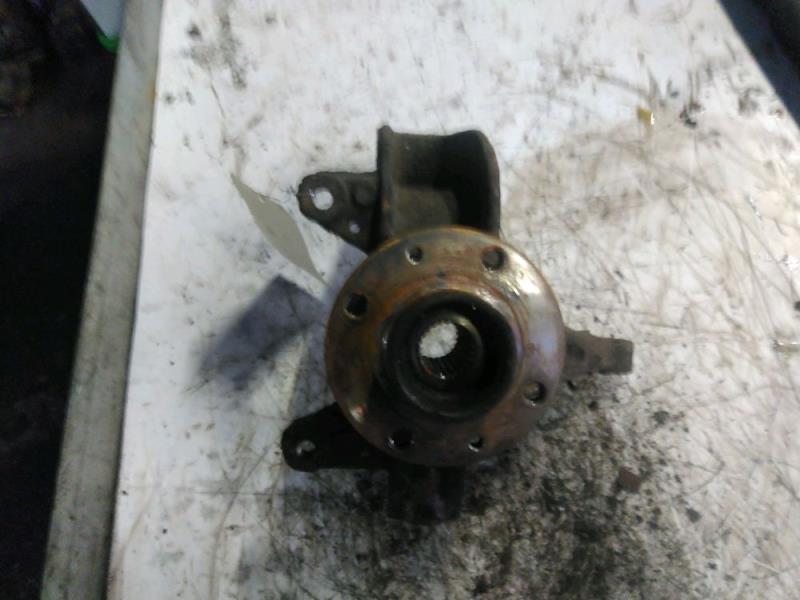 Moyeu avant gauche RENAULT SCENIC 2 Diesel - 1