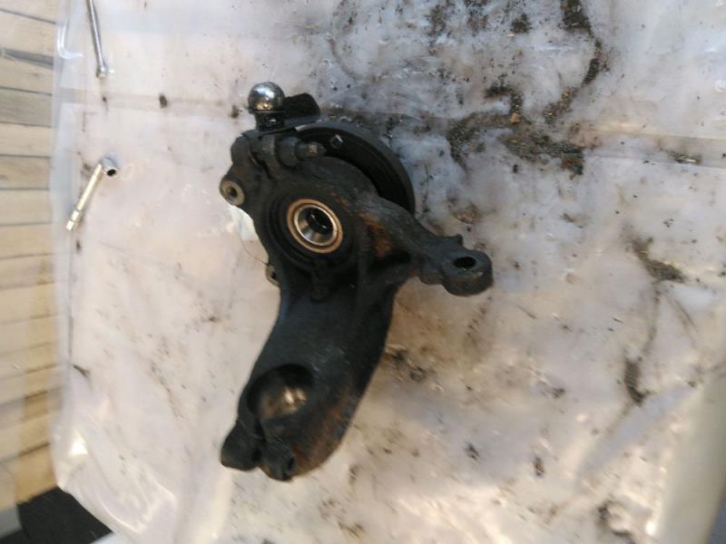 Pivot de moyeu avant gauche CITROEN C2 Essence - 1