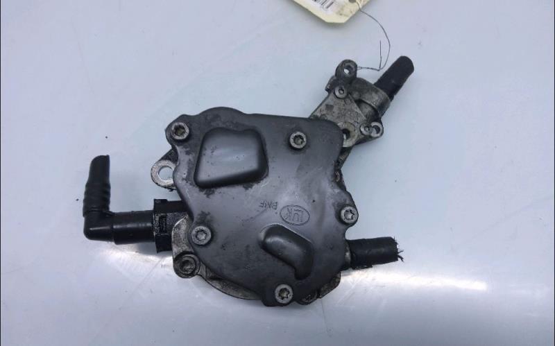 Pompe à vide VOLKSWAGEN POLO 4  - 1