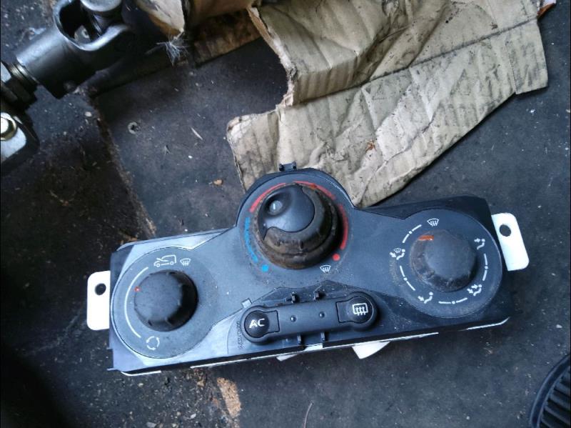 Commande chauffage RENAULT KANGOO 2 Diesel - 1