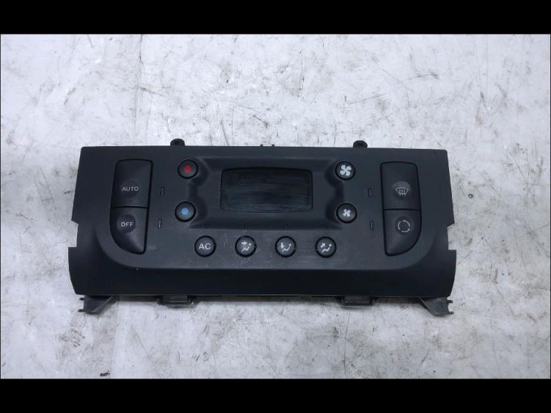Commande chauffage RENAULT CLIO 2 Diesel - 1