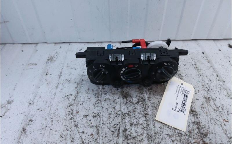 Commande chauffage MERCEDES VANEO 414 Diesel - 1