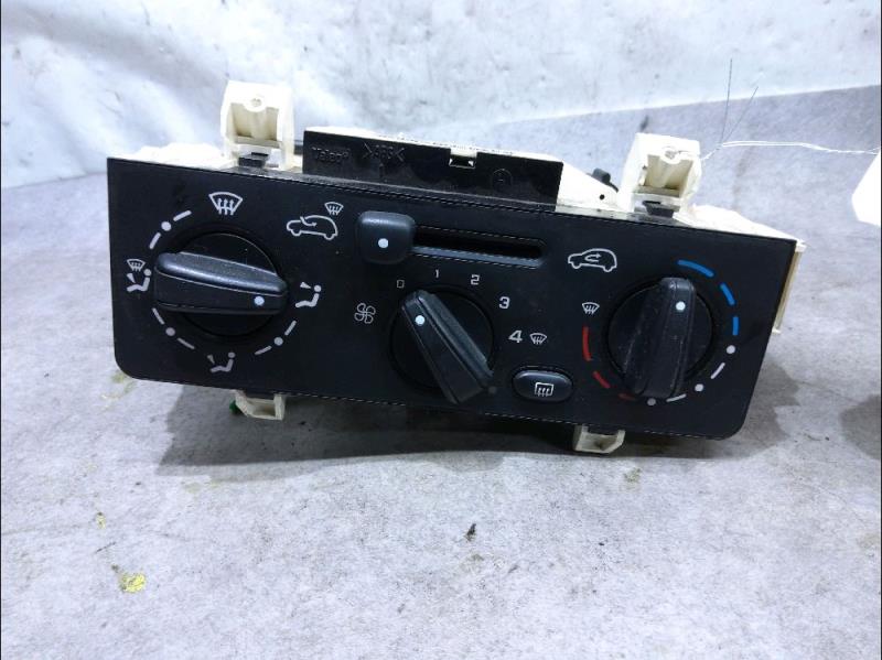 Commande chauffage PEUGEOT 1007 Essence - 1
