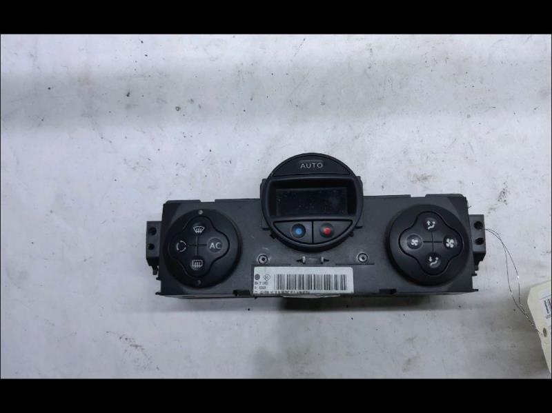Commande chauffage RENAULT MEGANE 2 Essence - 1