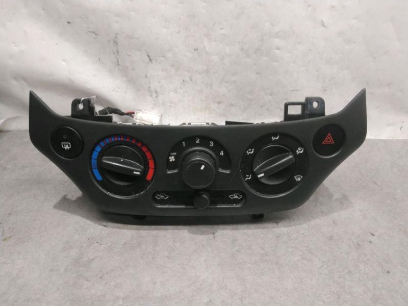 Commande chauffage CHEVROLET AVEO 1 Essence - 1