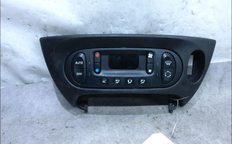 Commande chauffage RENAULT SCENIC 1 Diesel - 1