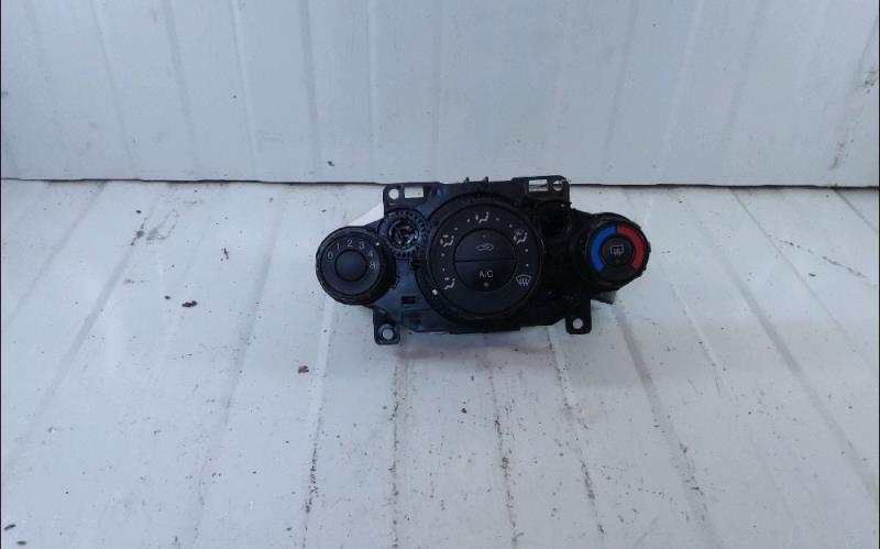 Commande chauffage FORD FIESTA 6 Diesel - 1